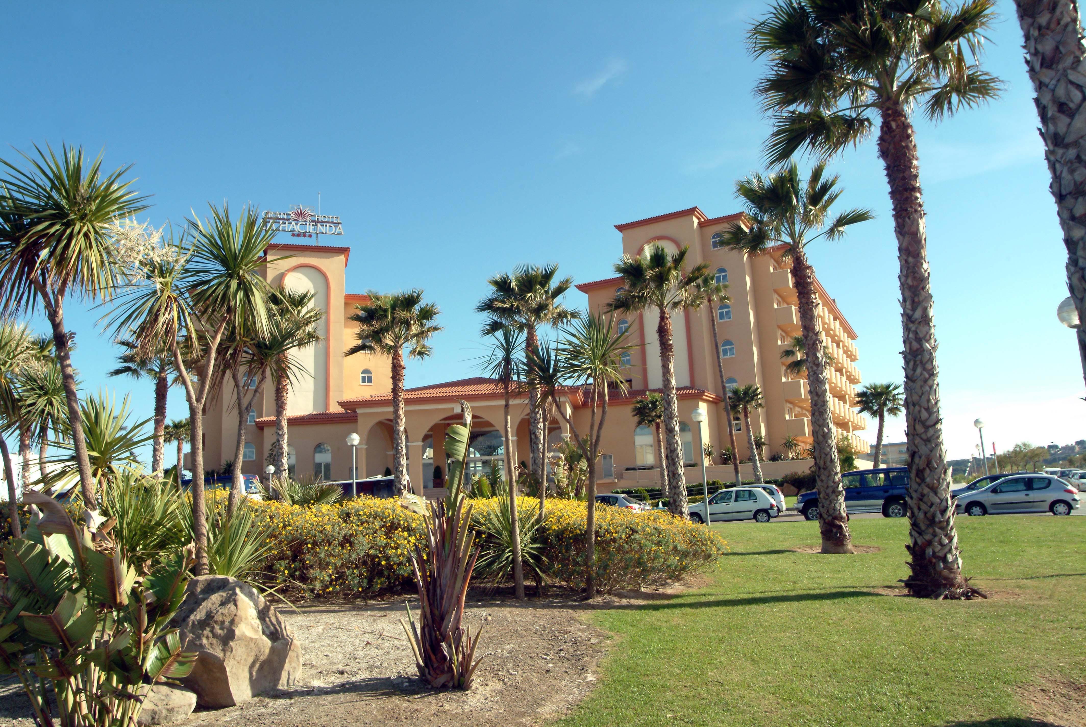 Ohtels La Hacienda Hotel La Pineda Exterior foto